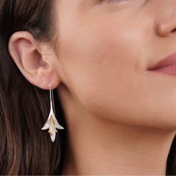 New Mixed Metal Floral Threader Drop Dangle Earrings ~ Tulips - Picture 4 of 16